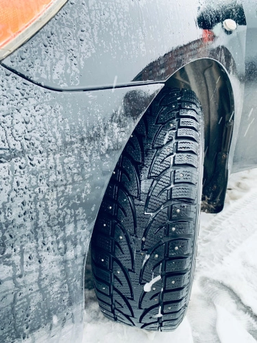 фото протектора и шины Ice Blazer WST1 Шина Sailun Ice Blazer WST1 225/70 R16 103S